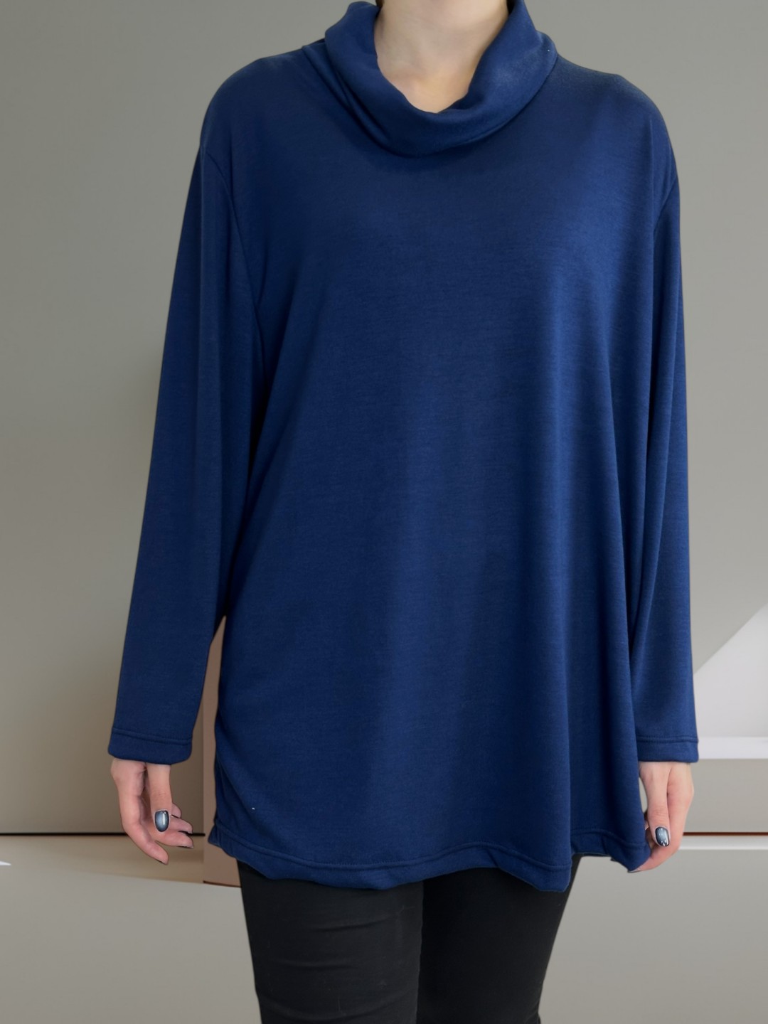 Σικάτη Μπλούζα με Χαλαρή Ζιβάγκο Λαιμόκοψη Σικάτη Μπλούζα με Χαλαρή Ζιβάγκο Λαιμόκοψη