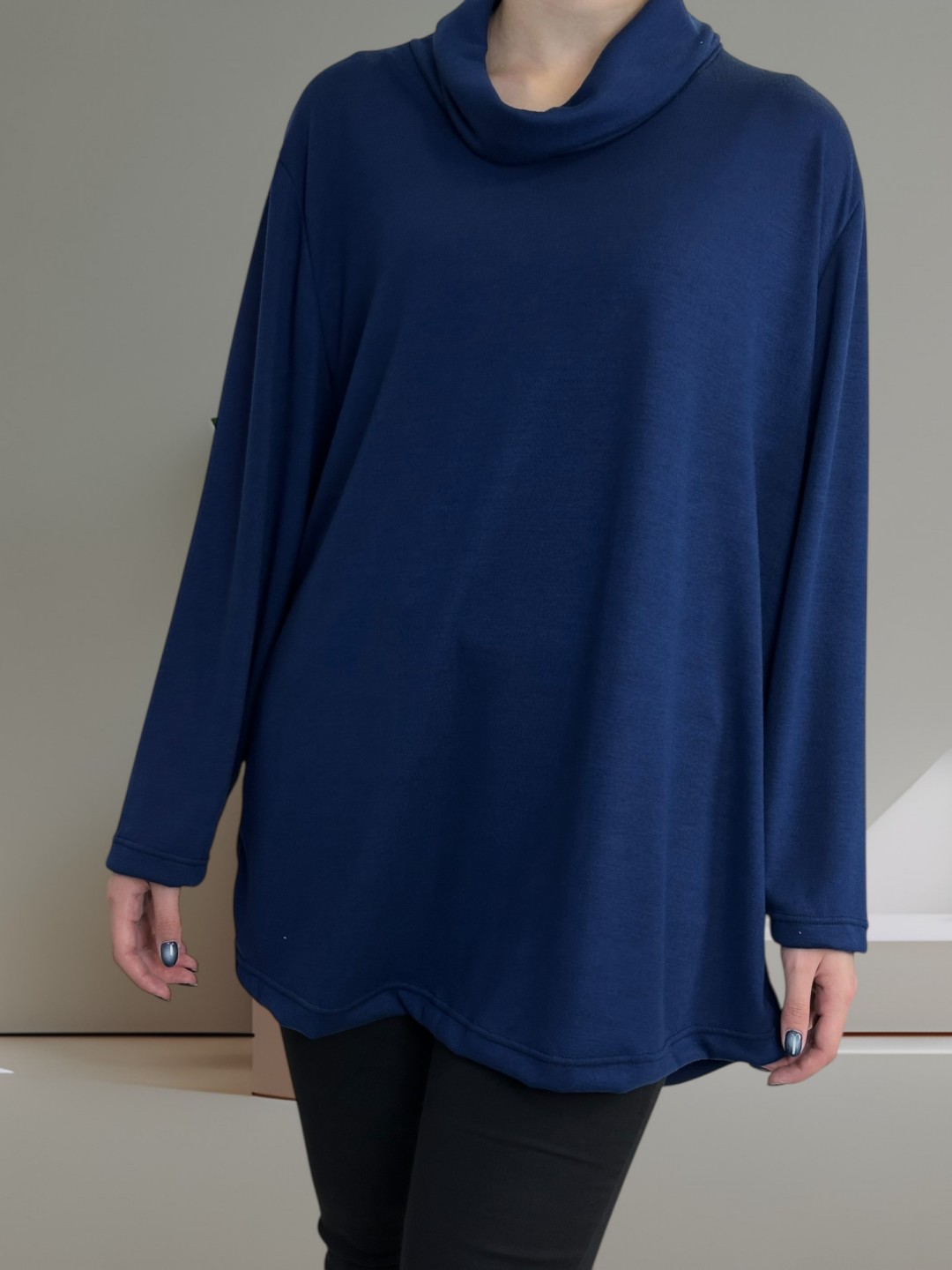 Σικάτη Μπλούζα με Χαλαρή Ζιβάγκο Λαιμόκοψη Σικάτη Μπλούζα με Χαλαρή Ζιβάγκο Λαιμόκοψη