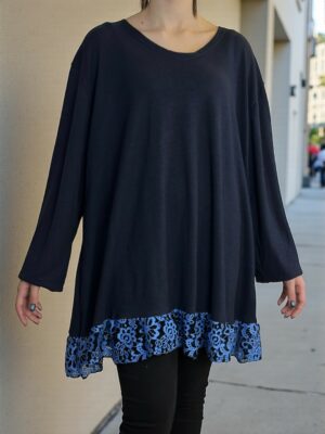 Μπλούζα με Δαντελένιο Τελείωμα