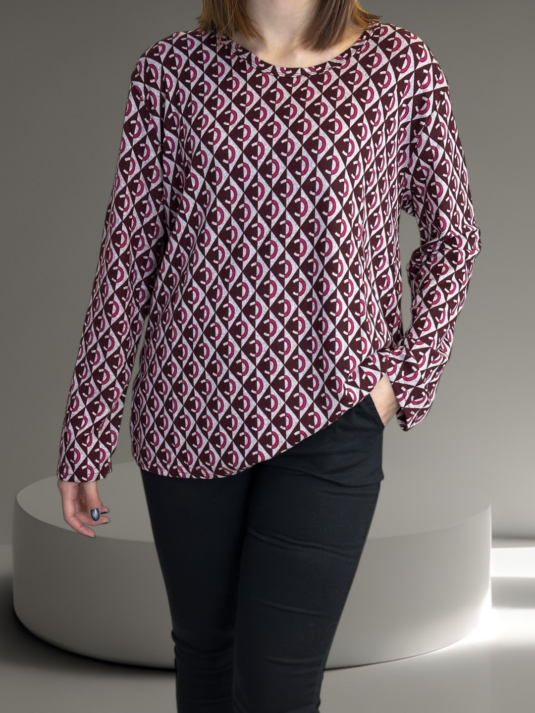 Μπλούζα με Μοντέρνο Γραφικό Μοτίβο Μπλούζα με Μοντέρνο Γραφικό Μοτίβο