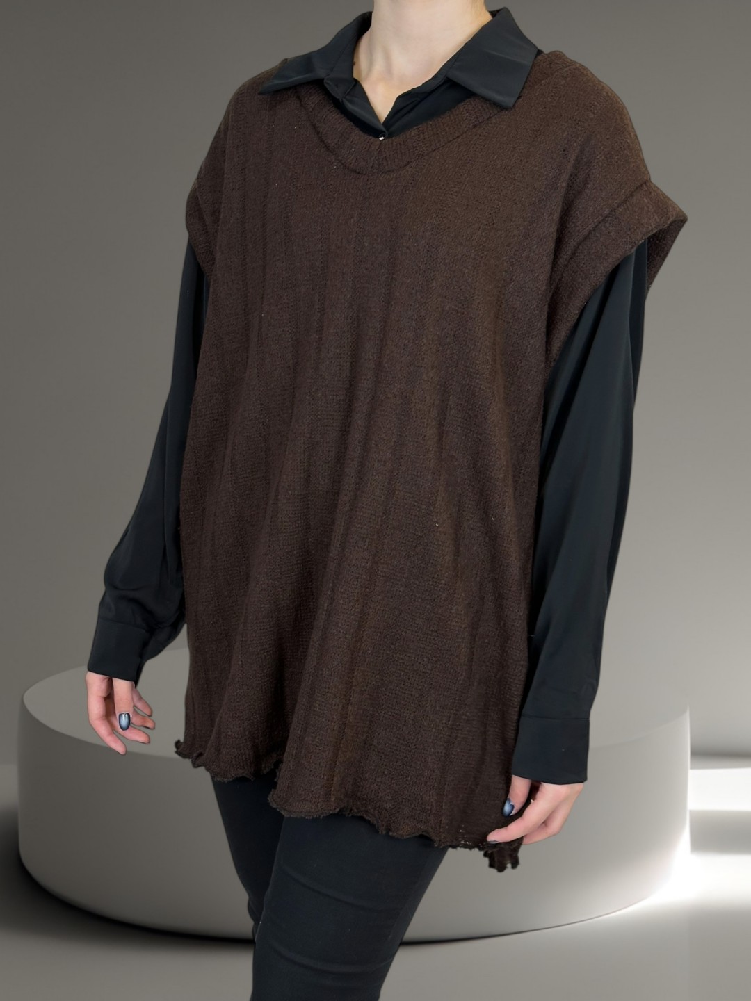 Απαλή Πλεκτή Καζάκα με Θηλυκή V Γραμμή Απαλή Πλεκτή Καζάκα με Θηλυκή V Γραμμή