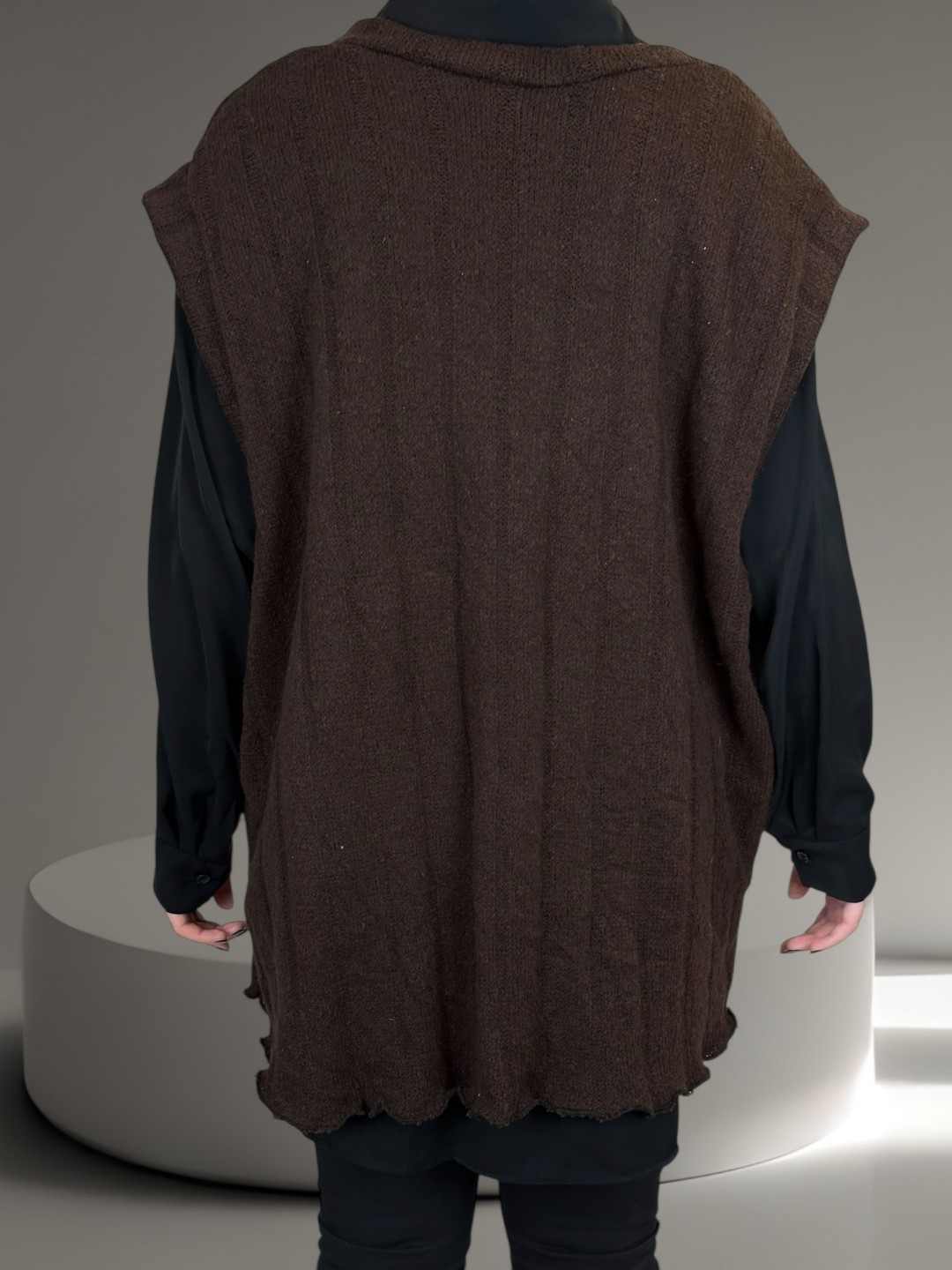 Απαλή Πλεκτή Καζάκα με Θηλυκή V Γραμμή Απαλή Πλεκτή Καζάκα με Θηλυκή V Γραμμή