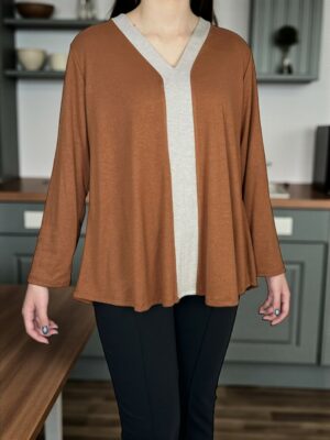 Πουλόβερ Δύο Τόνων με V Λαιμόκοψη Απόλυτη Τάση