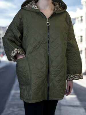 Μπουφάν Ελαφρύ με Εντυπωσιακή Λεοπάρ Φόδρα