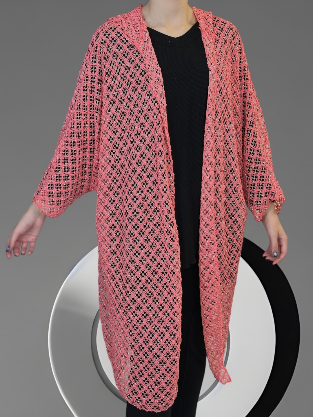 Ροζ Δικτυωτή Ζακέτα για Μοντέρνες και Φρέσκες Εμφανίσεις Ροζ Δικτυωτή Ζακέτα για Μοντέρνες και Φρέσκες Εμφανίσεις