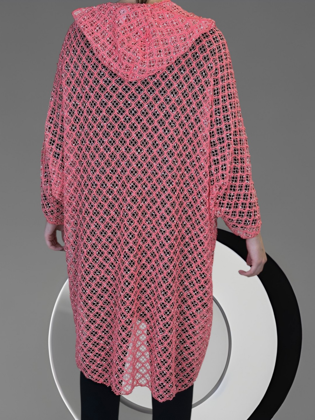 Ροζ Δικτυωτή Ζακέτα για Μοντέρνες και Φρέσκες Εμφανίσεις Ροζ Δικτυωτή Ζακέτα για Μοντέρνες και Φρέσκες Εμφανίσεις