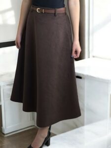 Σουέτ Φούστα με Απαλή Υφή και Λεπτή Ζώνη