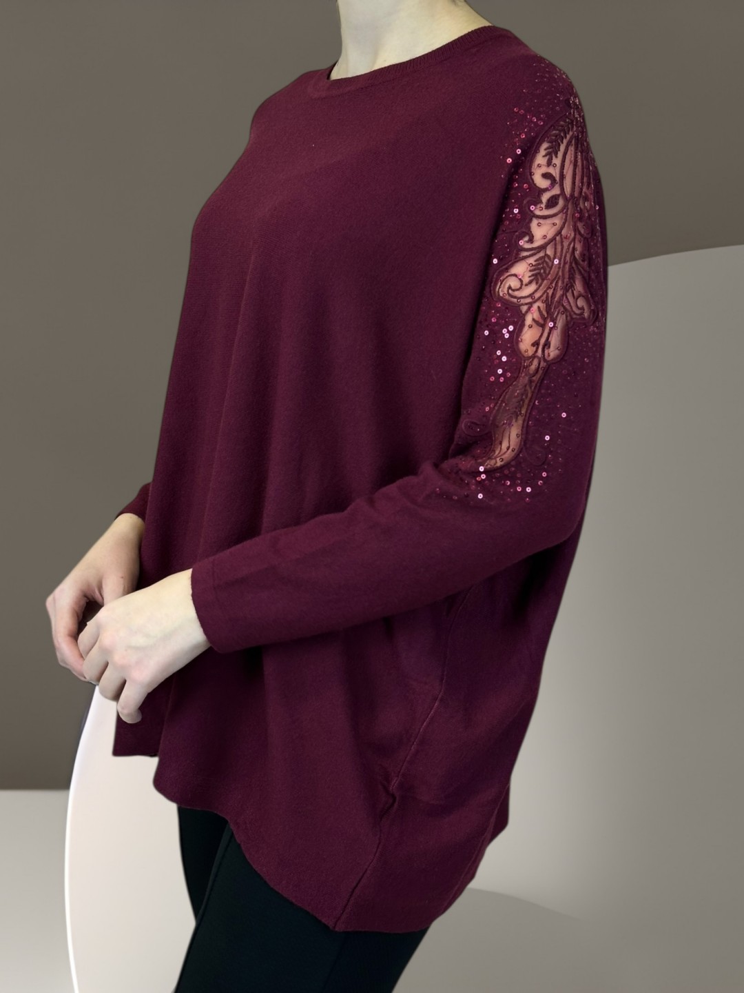 Elegant Πουλόβερ με Διάφανα Μανίκια Elegant Πουλόβερ με Διάφανα Μανίκια