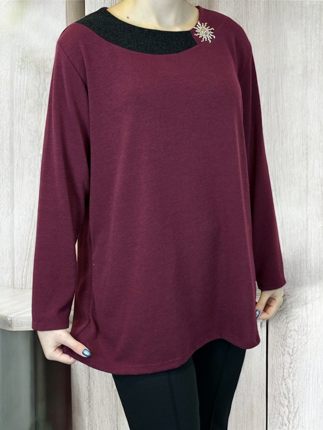 Chic Μπλούζα με Lurex Σχέδιο και Διακοσμητικό Ήλιο Chic Μπλούζα με Lurex Σχέδιο και Διακοσμητικό Ήλιο