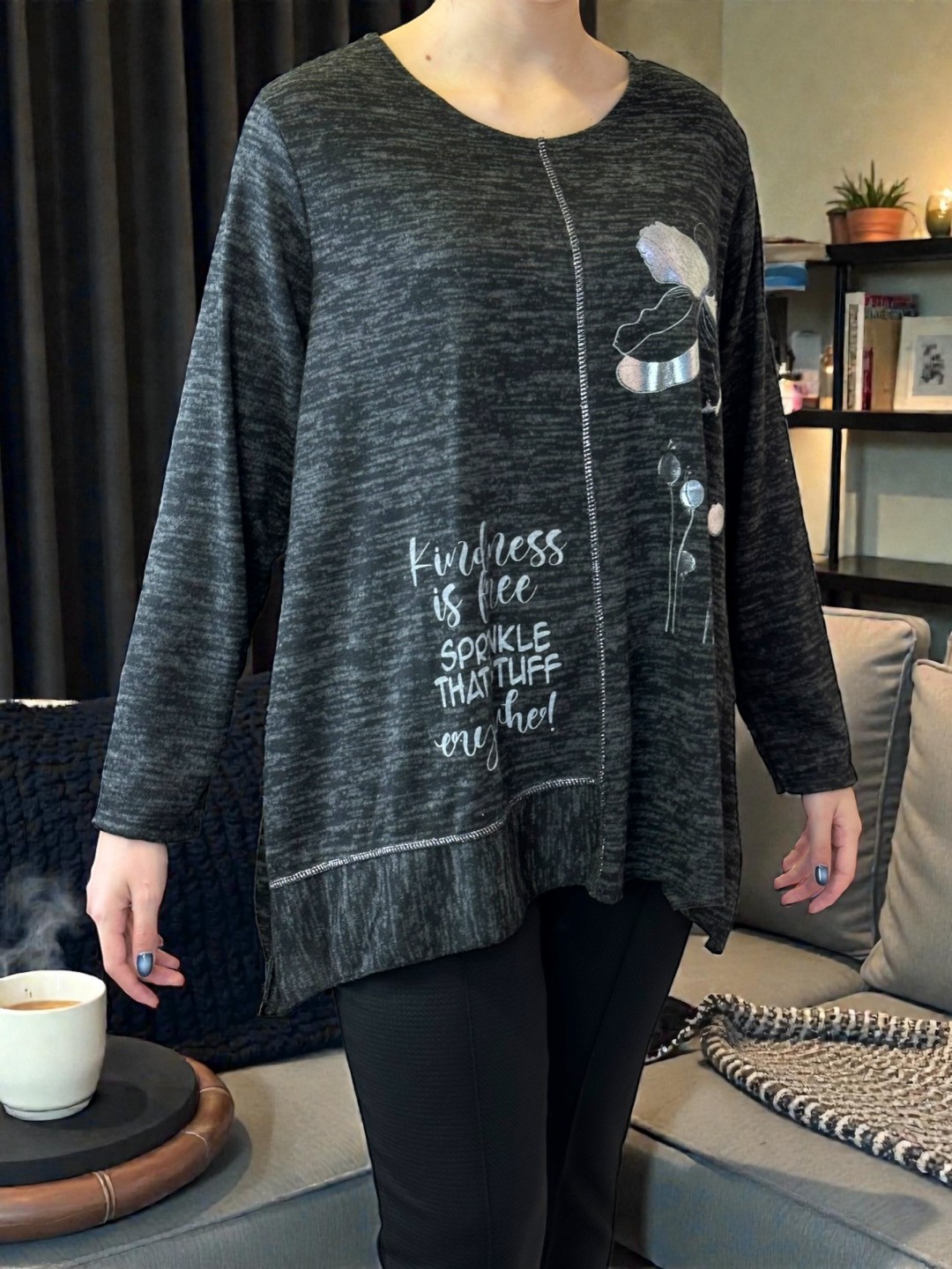 Μπλούζα με Metallic Flower Detail Μπλούζα με Metallic Flower Detail