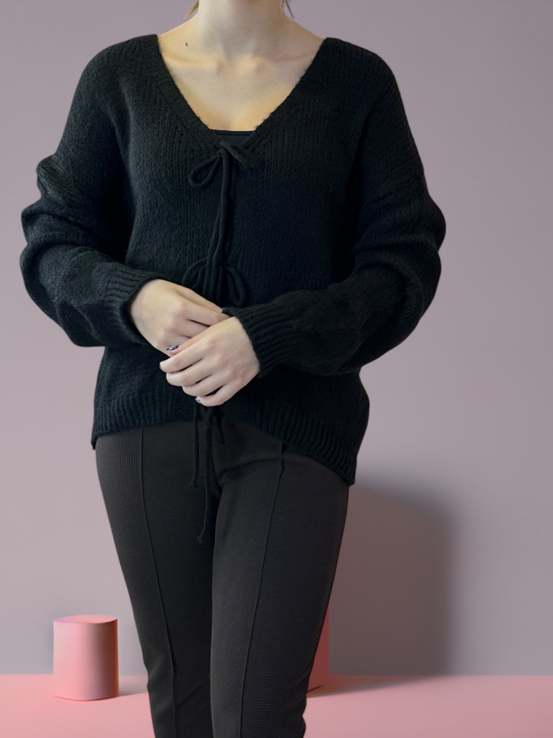 Πλεκτή Ζακέτα με Τριπλό Μπροστινό Δέσιμο Πλεκτή Ζακέτα με Τριπλό Μπροστινό Δέσιμο