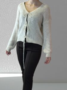 Πλεκτή Ζακέτα με Τριπλό Μπροστινό Δέσιμο