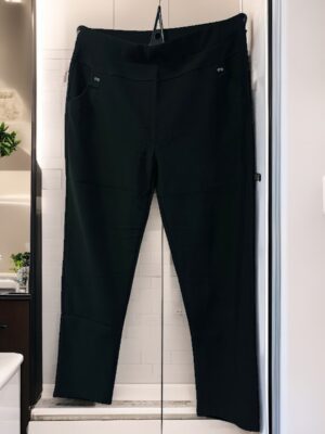 ΠΑΝΤΕΛΟΝΟΚΟΛΑΝ με με άσημη λεπτομέρεια