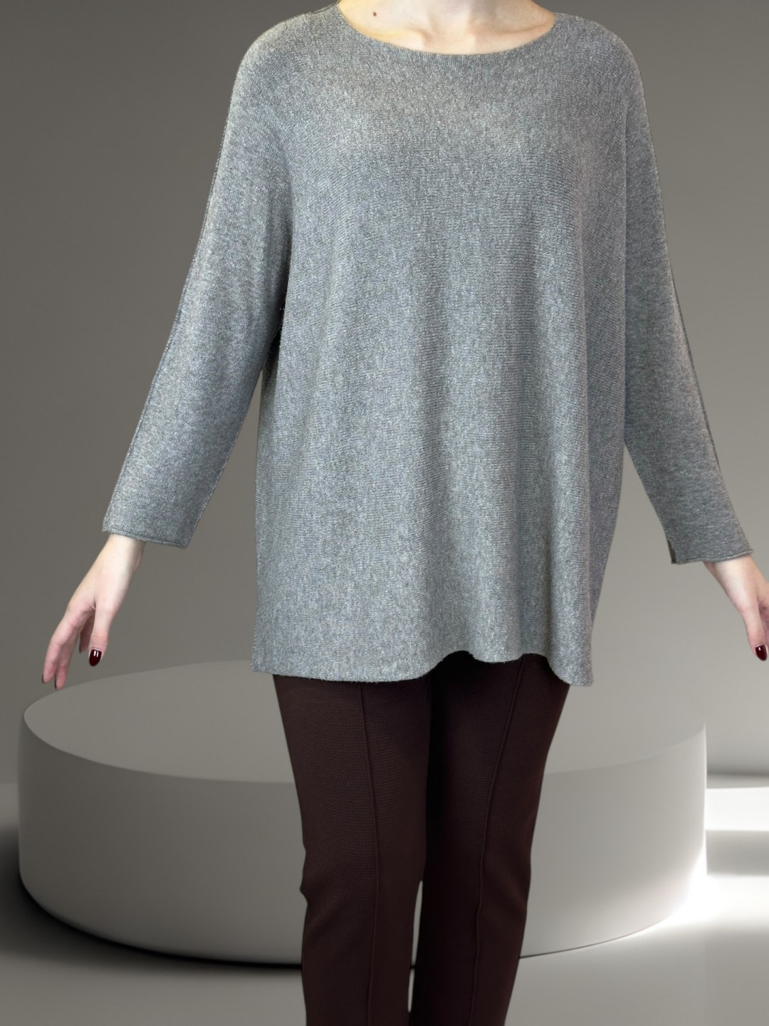 Πουλόβερ με Απαλή Στρογγυλή Λαιμόκοψη Πουλόβερ με Απαλή Στρογγυλή Λαιμόκοψη