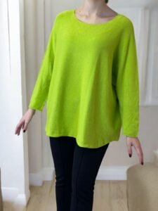 Πουλόβερ με Απαλή Στρογγυλή Λαιμόκοψη