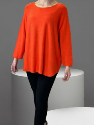 Πουλόβερ με Απαλή Στρογγυλή Λαιμόκοψη