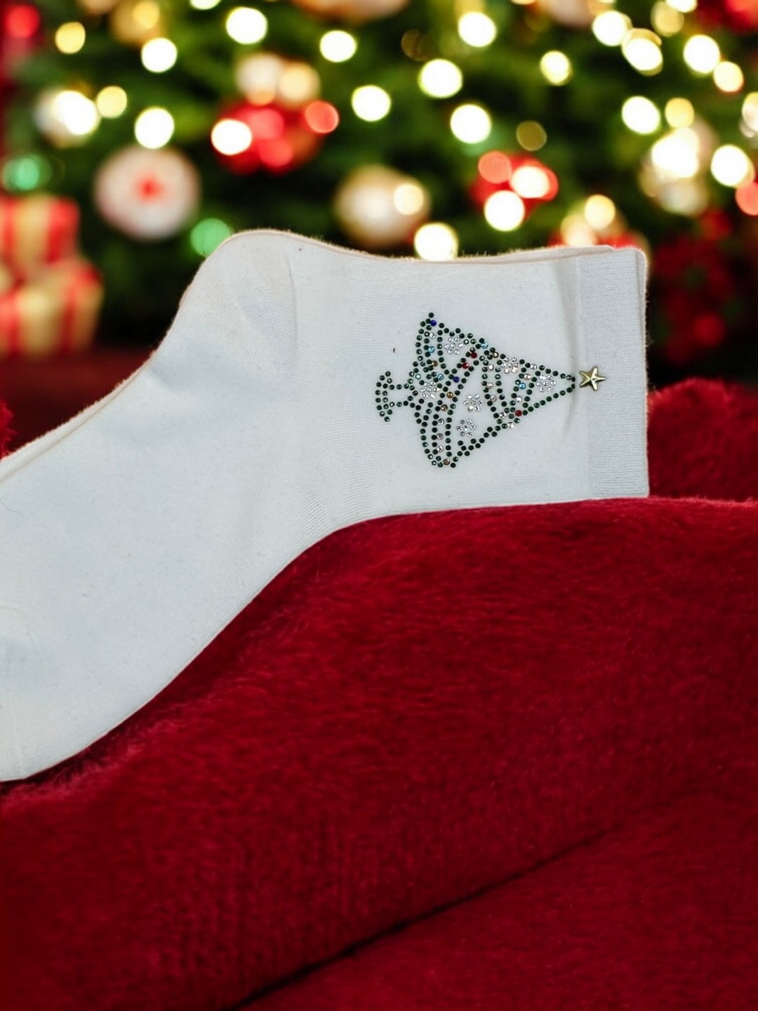 Χριστουγεννιάτικες Κάλτσες με Μοτίβο Δέντρου Χριστουγεννιάτικες Κάλτσες με Μοτίβο Δέντρου