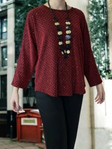 Glam Μπλούζα με Sparkling Στρας & Necklace Detail