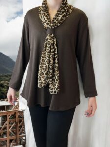 Μπλούζα με Λεοπάρ Δετή Λεπτομέρεια