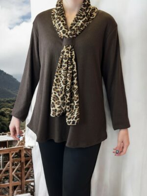 Μπλούζα με Λεοπάρ Δετή Λεπτομέρεια