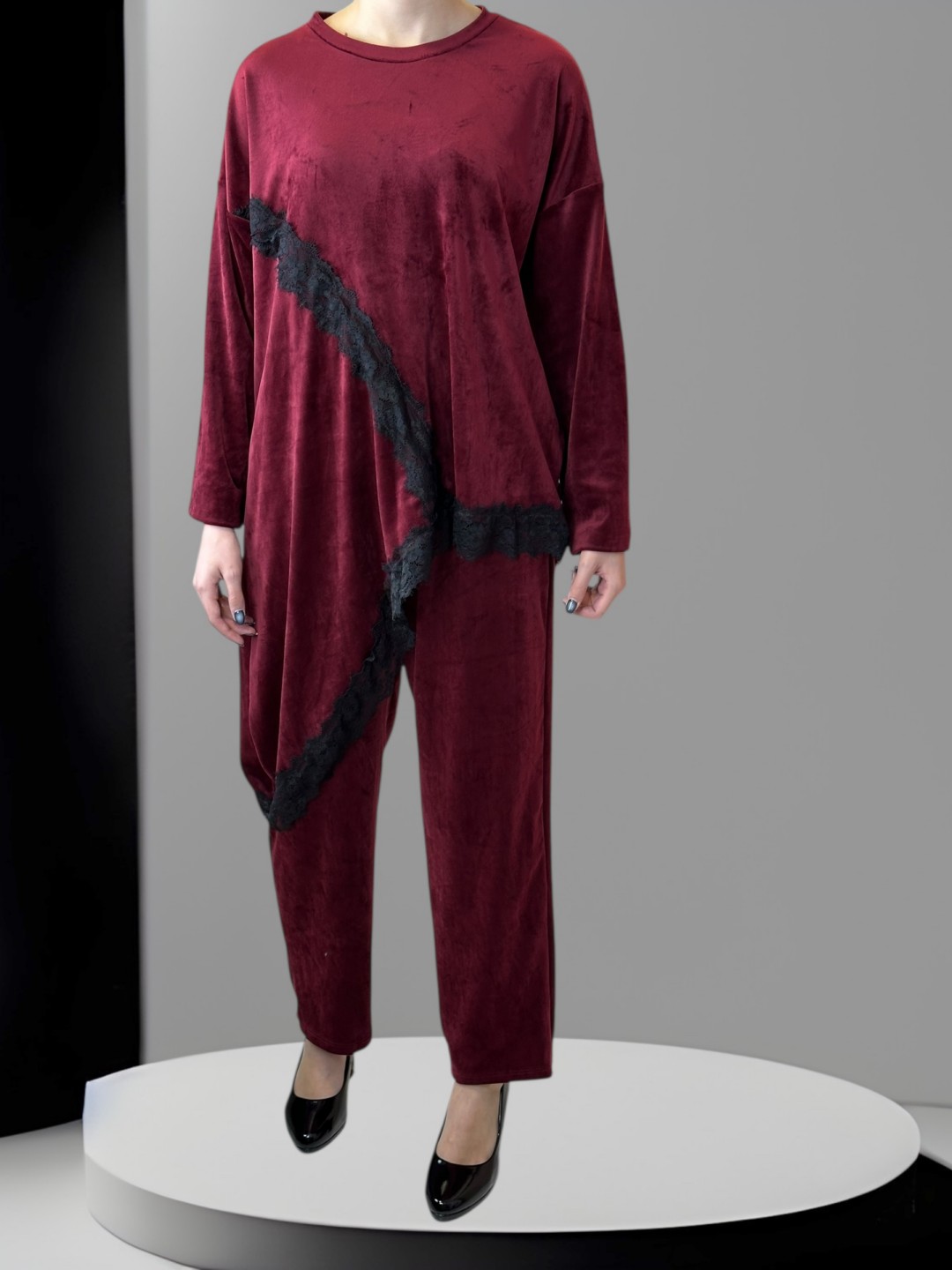 Elegant Ασύμμετρο Σετ με Εκλεπτυσμένη Δαντέλα Elegant Ασύμμετρο Σετ με Εκλεπτυσμένη Δαντέλα