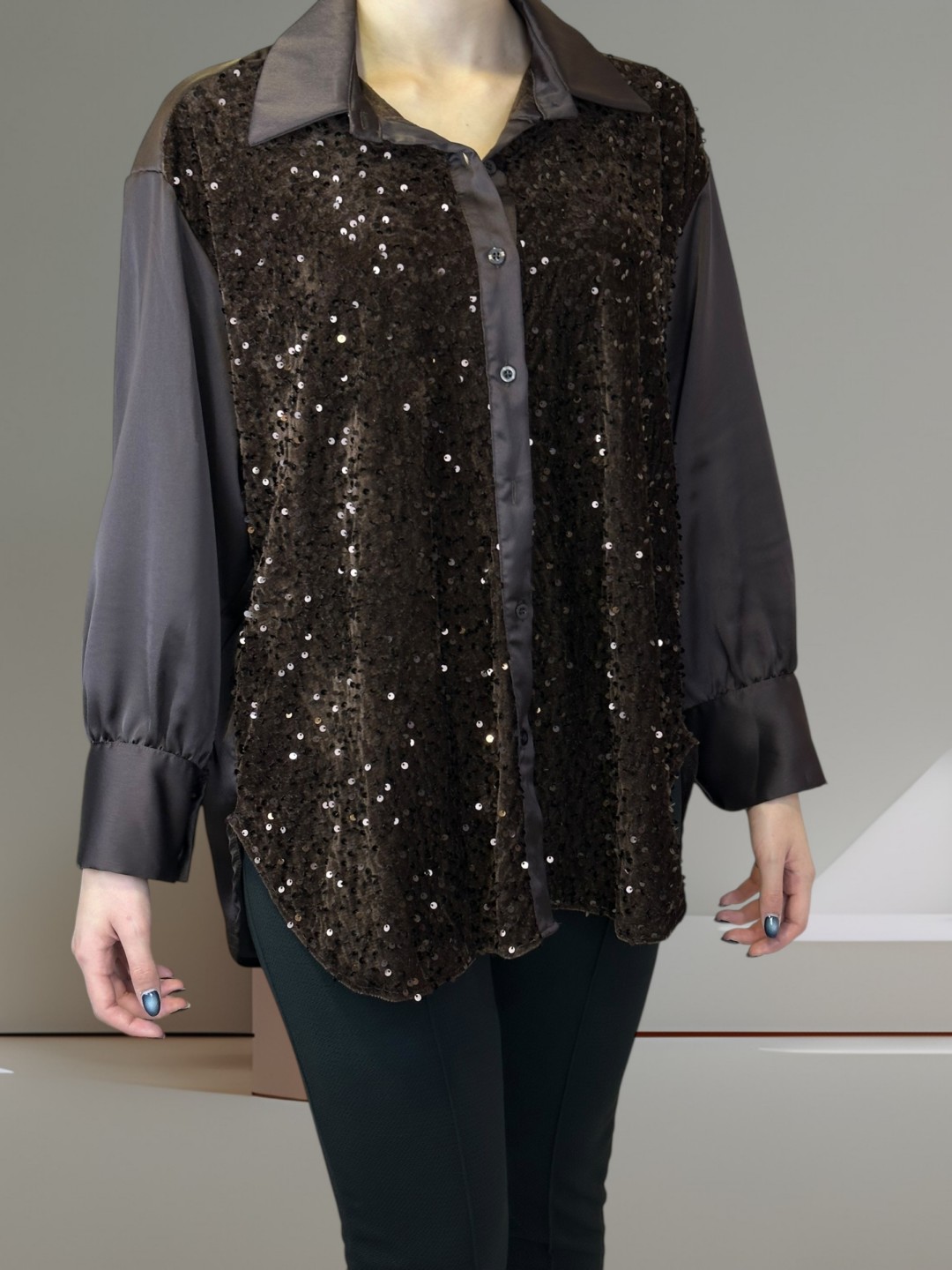 Elegant Σατέν Πουκάμισο με Παγιέτες Μπροστά Elegant Σατέν Πουκάμισο με Παγιέτες Μπροστά