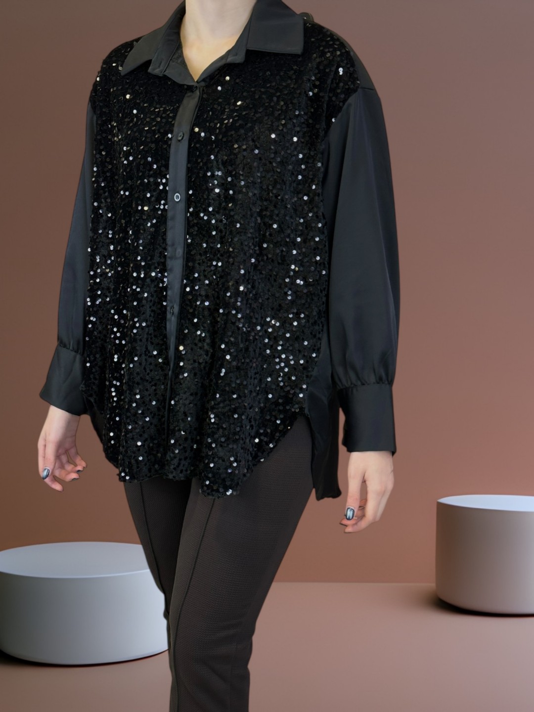 Elegant Σατέν Πουκάμισο με Παγιέτες Μπροστά Elegant Σατέν Πουκάμισο με Παγιέτες Μπροστά