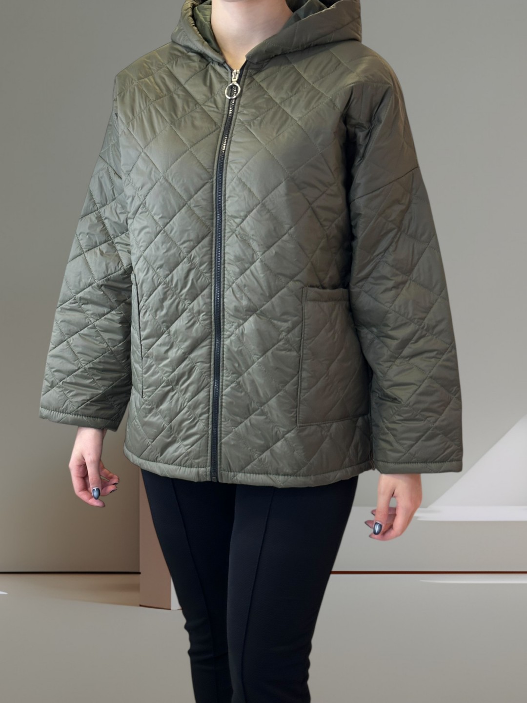 Stylish Λεπτό Καπιτονέ Μπουφάν για Εκλεπτυσμένες Εμφανίσεις