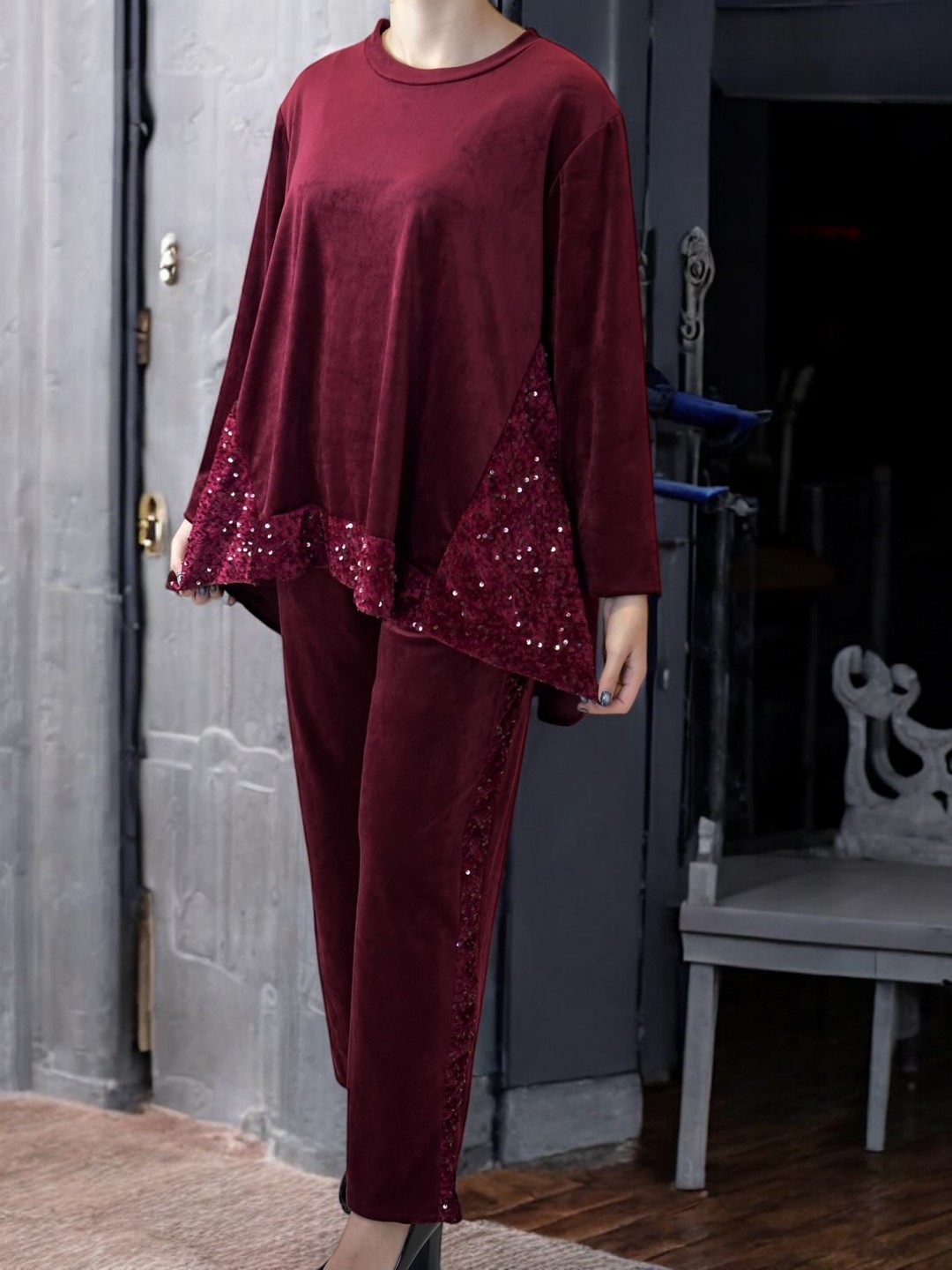 Glam Βελούδινο Σετ με Λάμψη Παγιέτας Glam Βελούδινο Σετ με Λάμψη Παγιέτας