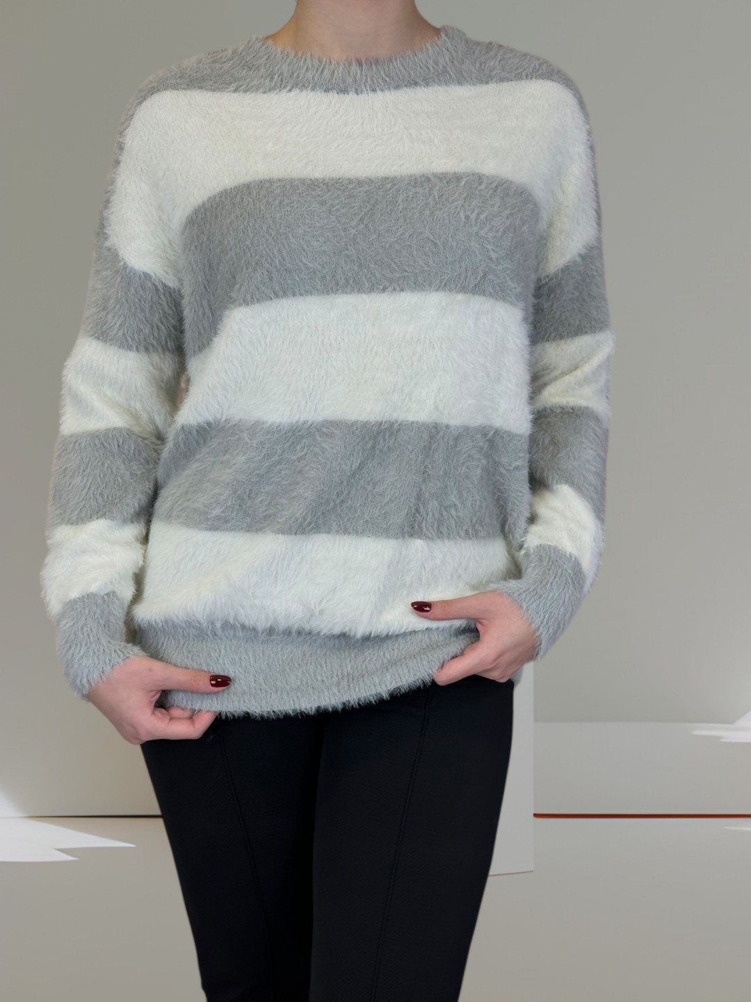 Χουχουλιαρικό Πουλοβεράκι Ριγέ Χουχουλιαρικό Πουλοβεράκι Ριγέ