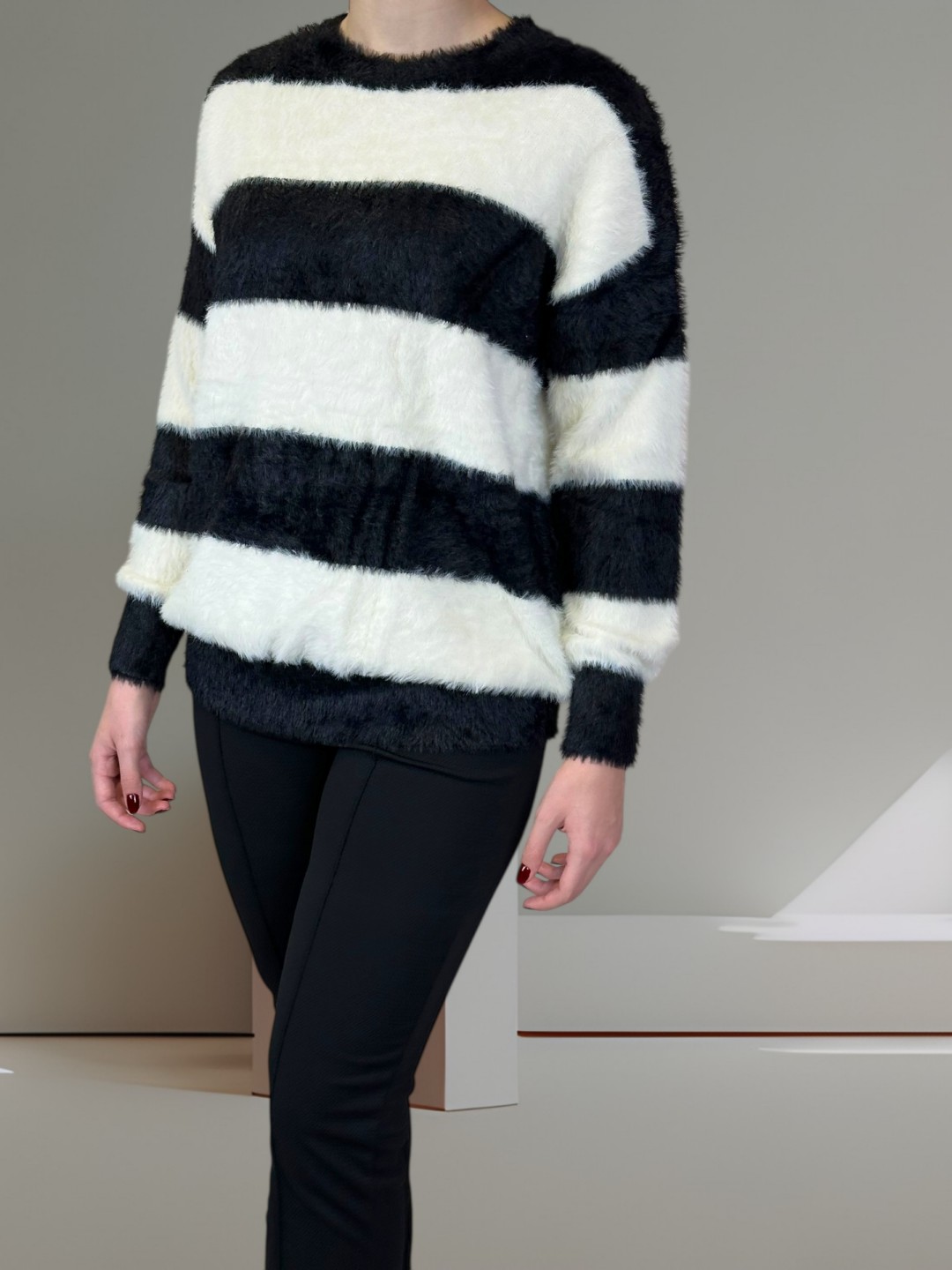 Χουχουλιαρικό Πουλοβεράκι Ριγέ Χουχουλιαρικό Πουλοβεράκι Ριγέ