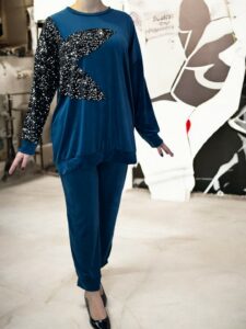 Σετ Βελούδο με Λεπτομέρεια Παγιέτας στα Μανίκια