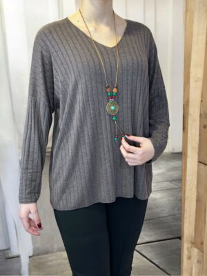 Ελαστική Ριμπ Μπλούζα με Διακοσμητικό Κολιέ