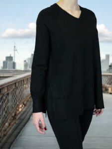 Απαλό Πουλόβερ με V Γραμμή