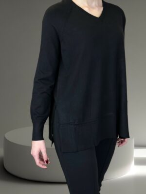 Απαλό Πουλόβερ με V Γραμμή