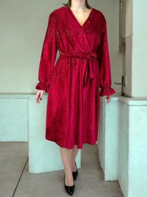 Plus Size Κρουαζέ Φόρεμα με Πολυτελείς Ραμμένες Παγιέτες