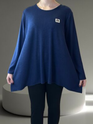 Μπλούζα με λάμψη από ασημί κλωστή και σχέδιο μύτες