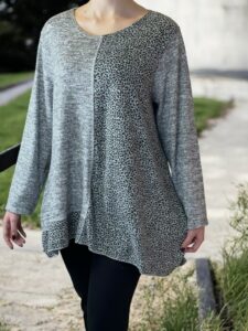 Everyday Chic Μπλούζα με Λεοπάρ Διχρωμία