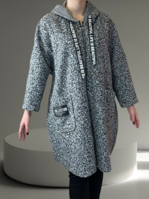 Μοντέρνο Παλτό Μπουκλέ με Μεταλλικό Φερμουάρ