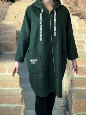 Μοντέρνο Παλτό Μπουκλέ με Μεταλλικό Φερμουάρ