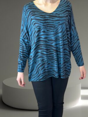 Κλασική Μπλε Μπλούζα με V