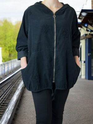 Ρομαντική Ζακέτα με 3D Ανάγλυφα Λουλούδια