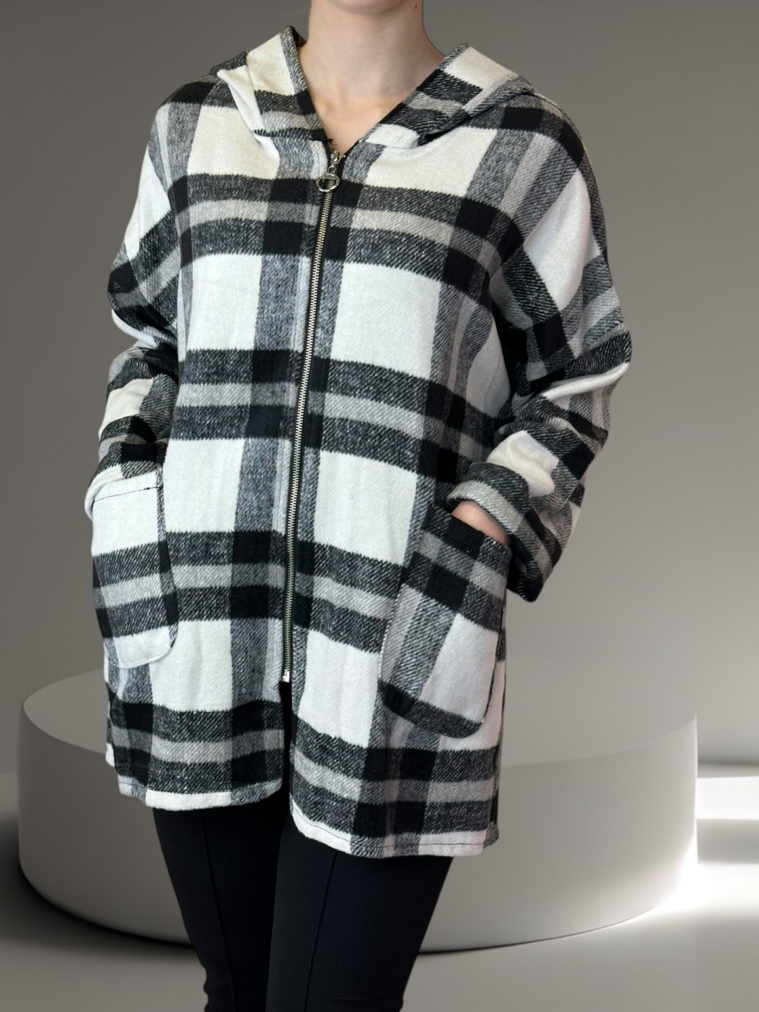 Καρό Πλεκτή Ζακέτα για Καθημερινά Looks Καρό Πλεκτή Ζακέτα για Καθημερινά Looks