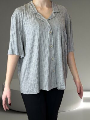Άνετο Πουκάμισο με Κουμπιά