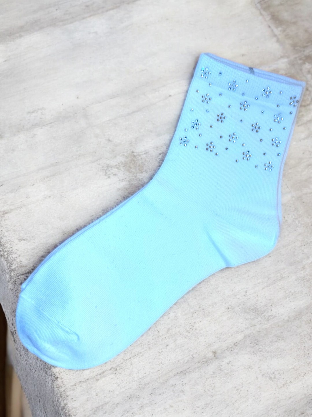 Κάλτσες με Διακριτικά Μικρά Λουλούδια Κάλτσες με Διακριτικά Μικρά Λουλούδια