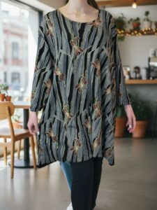 Σχεδιαστό Μπλουζοφόρεμα με Τρουακάρ Μανίκι