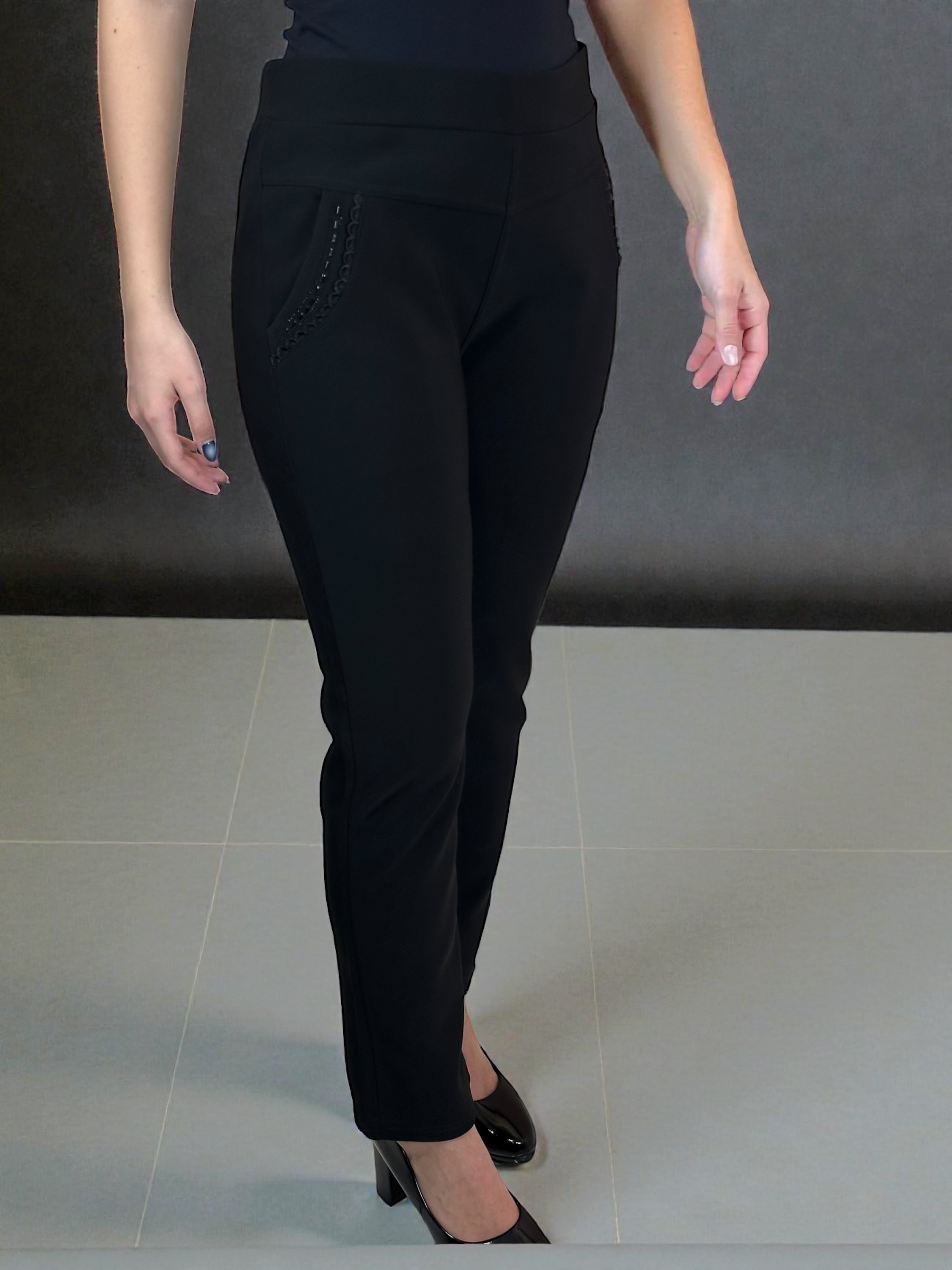 Ζεστό Κολάν Παντελόνι με Επένδυση και Λεπτομέρεια Δαντέλας - Image 5