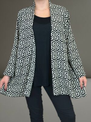 Layered Vibes Ζακέτα με μπλούζα 2 σε 1<br/><small class="dmm_sku">Κωδικός προϊόντος: 8143-ασπρομαυρο</small>