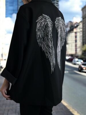 Σακάκι με εντυπωσιακό σχέδιο στην πλάτη<br/><small class="dmm_sku">Κωδικός προϊόντος: 8299-φτερα</small>