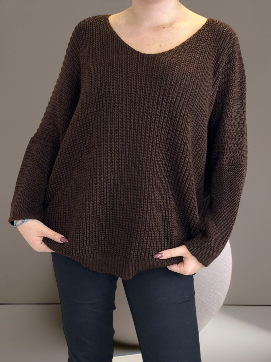 Μπλούζα Πλεκτή με V Ιδανική για Layering